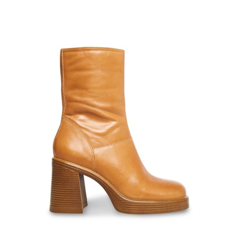 Steve Madden “Fantsie” Tan Leather Platform 90’s Boots